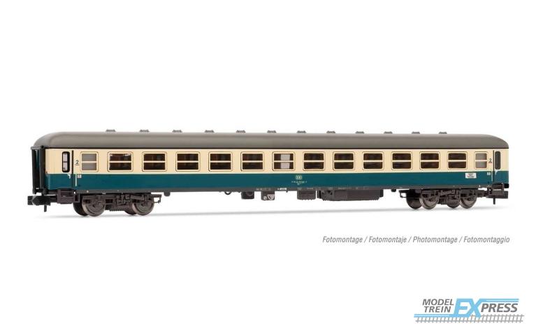 Arnold 4363 DB, 2nd class coach Bm234, blue/beige livery with black frame, MD 36 bogies, period IV
