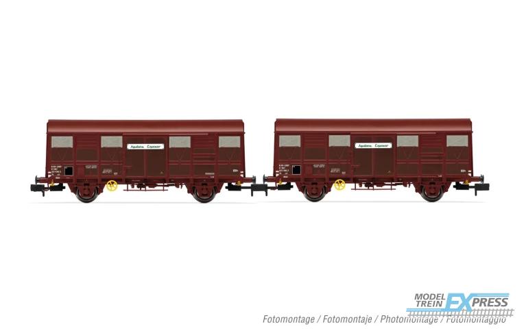 Arnold 6572 SNCF "Aquitaine Express", 2-unit pack covered 2-axle wagons type G4 (Permaplex walls), ep. IV