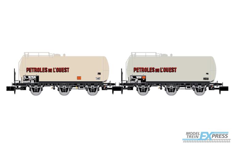 Arnold 6677 SNCF, 2-unit set 3-axle tank wagons, "Petroles de l'Ouest", grey livery, ep. IV