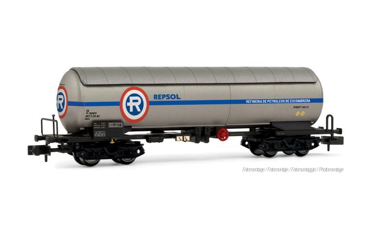 Arnold 6723 RENFE, 4-axle crude oil tank wagon PRR, "Repesa-Repsol" white-orange livery, ep. III-IV