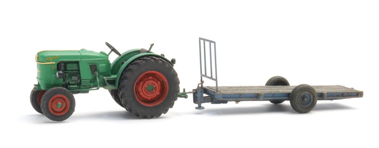 Artitec 387.706 Deutz D30 boomgaardtrekker met aanhanger