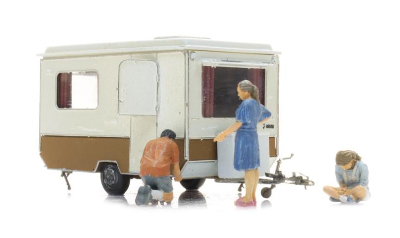 Artitec 387.726 DDR Caravan 'Bastei' camping