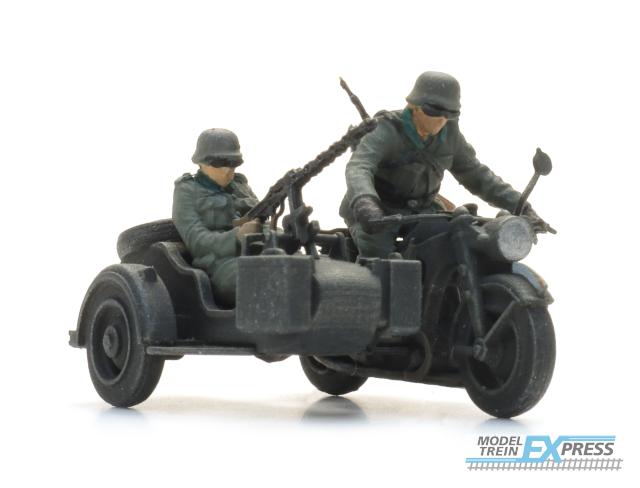 Artitec 6870749 WM Zündapp met zijspan + 2 figuren