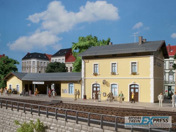 Auhagen 11369 Station / Bahnhof Plottenstein (420x180x130 mm)