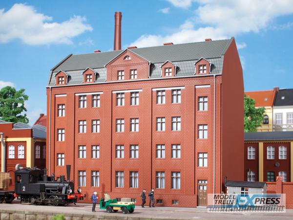 Auhagen 11424 Kantoorgebouw / Verwaltungsgebäude (242x115x221 mm)