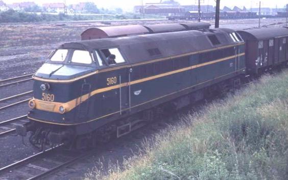 B-Models 3611.03 Diesel 5160, DC. 2-Rail Digital Sound