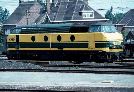 B-Models 9132.03 Diesel 62, 6393, DC. 2-Rail Digital Sound