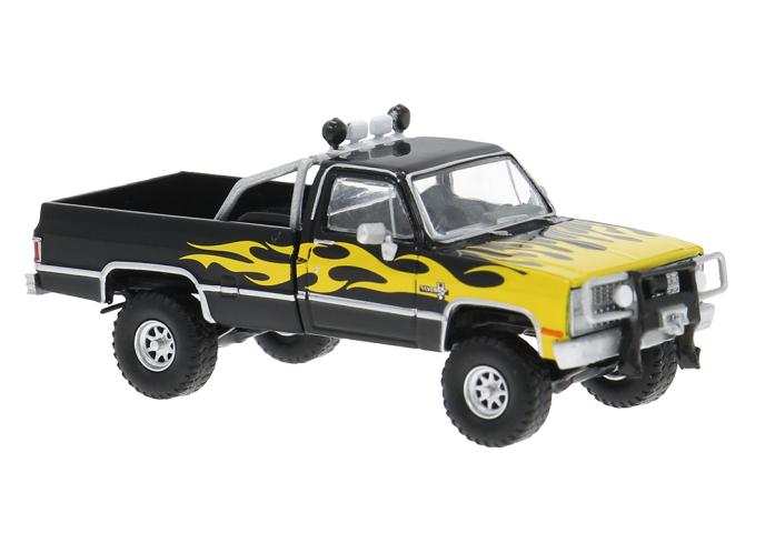 Brekina 19693 Chevrolet C 10, 1982, Flames, 1:87