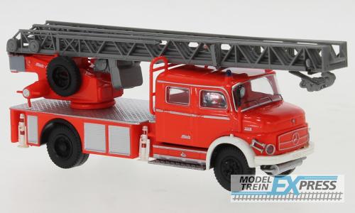 Brekina 47084 Mercedes L 1519 DLK 30 hellrot, weiss, 1972,