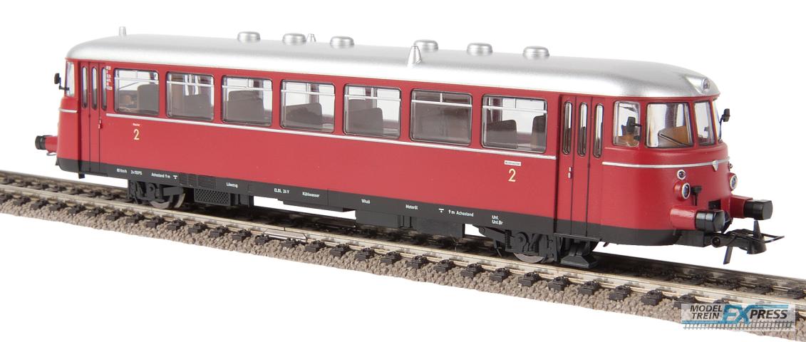 Brekina 64015
