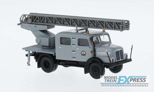 Brekina 71767 IFA S 4000-1 Doka mit DL 25 der Energieversorgung