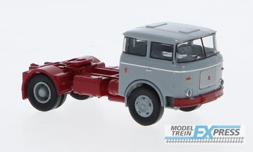 Brekina 71830 LIAZ 706 Sattelzugmaschine, rot
