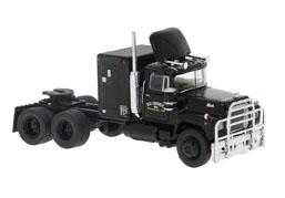 Brekina 85800 Mack RS 700, schwarz, 1966