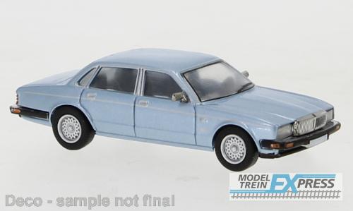 Brekina 870161 Jaguar XJ 40 metallic hellblau, 1986,