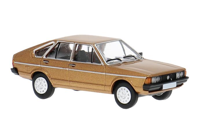 Brekina 870783 VW Passat B1, bronze, 1977