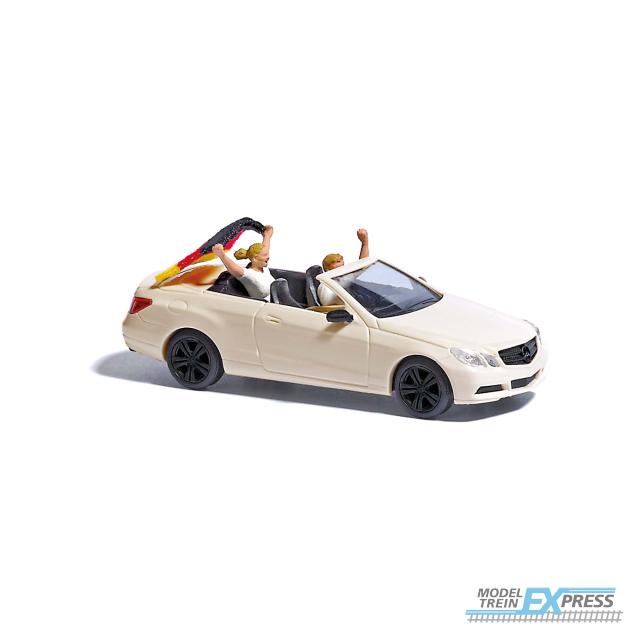Busch autos 41674 1/87 MERCEDES-BENZ E-KLASSE CABRIO FUSSBALL FIEBER