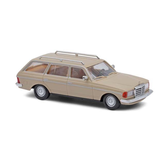 Busch autos 46976 MB W123 T MODELL TAIGABEIGE H