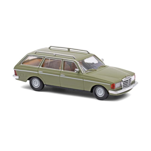 Busch autos 46977 MB W123 T MODELL RIEDGRÜN H0
