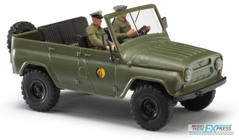 Busch autos 52113 1/87 UAZ 469 NVA MIT FAHRER 1972