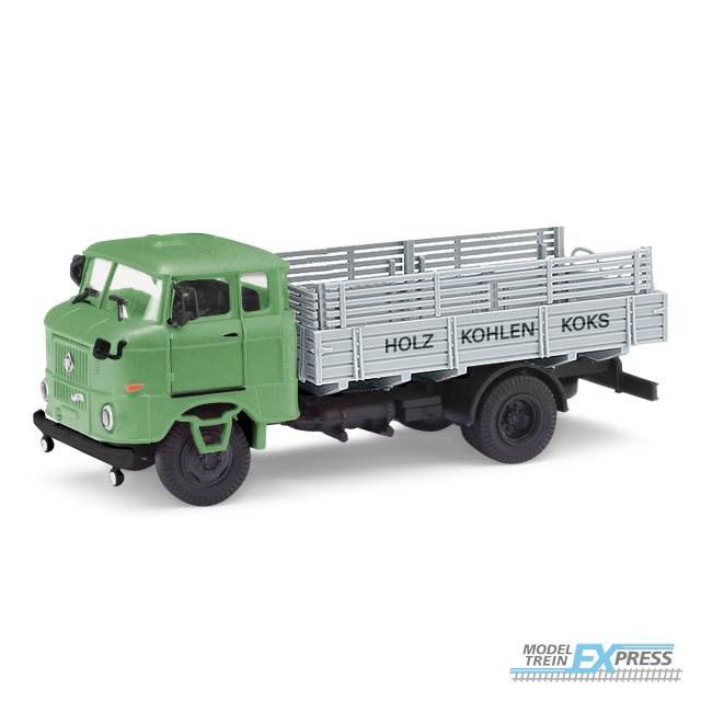 Busch autos 95301 1/87 IFA W50L FP, HOLZ KOHLE KOKS (04/25) *