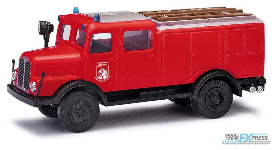 Busch autos 95623 1/87 IFA S4000 TLF 16 FEUERWEHR BEESKOW 1965