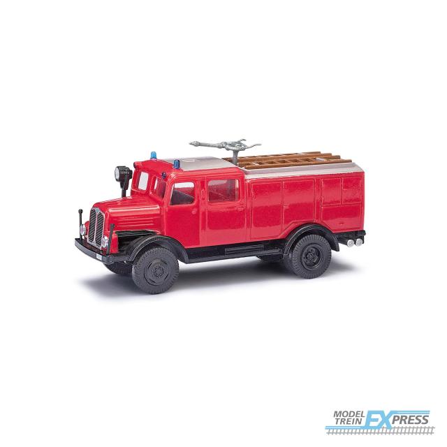 Busch autos 95626 1/87 IFA S4000 TLF 16 MIT WENDESTRAHLROHR 1965