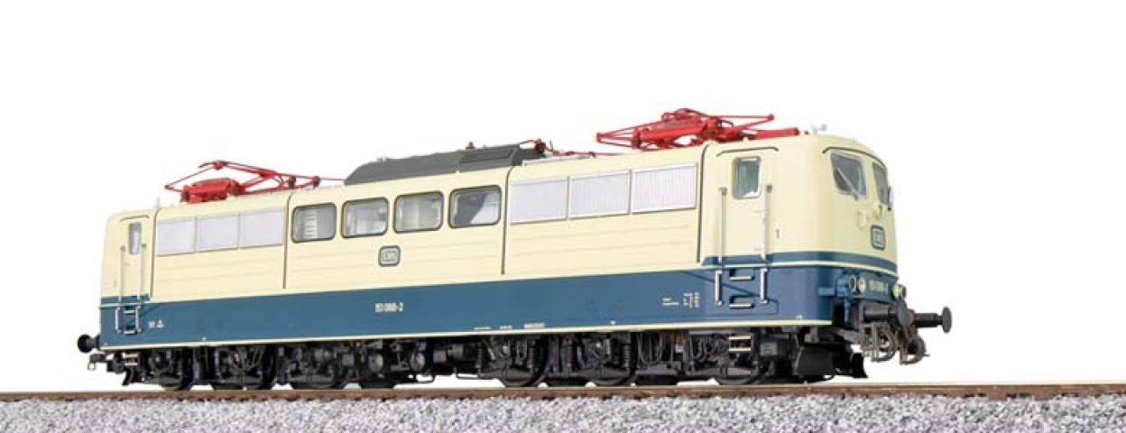 Esu 31036 E-Lok, H0, BR 151, 151 088 DB, Ozeanblau/beige, Ep IV, Vorbildzustand um 1988, LokSound, Pantograph, DC/AC