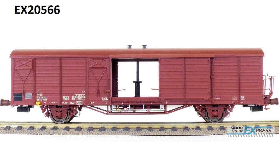 Exact-train 20566 DR Hbs-u [2301] Mannschaftswagen mit Ofen mit Bremserbühne, 11 Sicken (zu öffnende Türen), Ep. IV