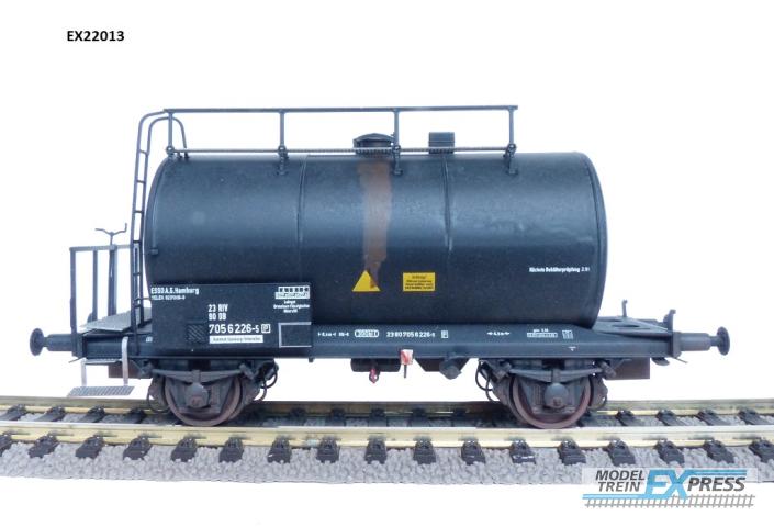 Exact-train 22013 DB 30m3 Uedinger Kesselwagen ESSO Schwarz Nr.705 6226-5 (Verschmutzt), Ep. IV