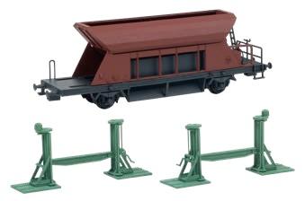 Faller 120323 1/87 2 SPINDELHEBEBÖCKE MIT AUFGEBOCKTEM WAGGON