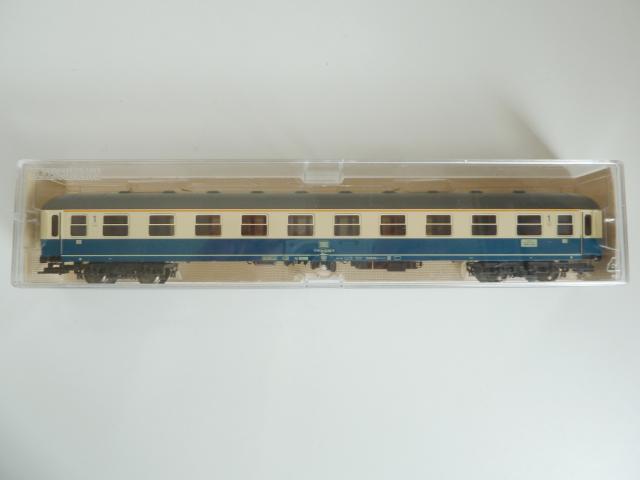 Fleischmann gebruikt materiaal 5612 DB sneltreinrijtuig oceaanblauw/beige 1e klasse, in goede staat, in doos