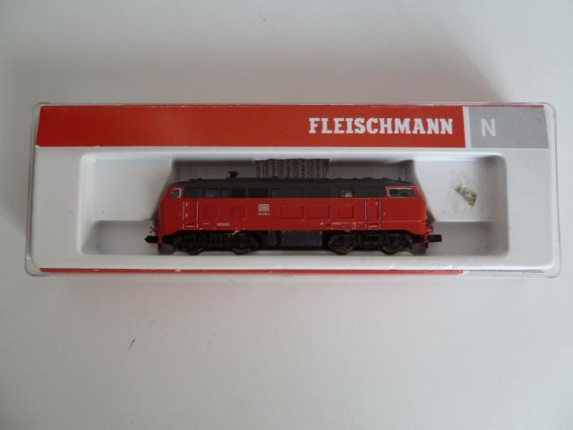 Fleischmann gebruikt materiaal 724001 DB dieselloc 218 219-4 Verkehrsrot, in goede staat, in doos