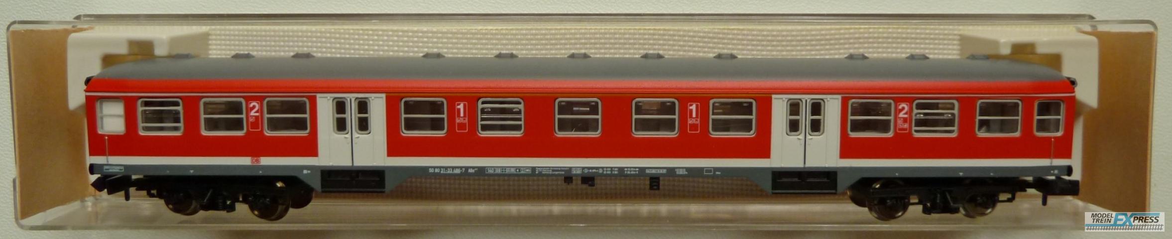 Fleischmann gebruikt materiaal 8147 Fleischmann Nahverkehrswagen 1/2.Klasse DB AG