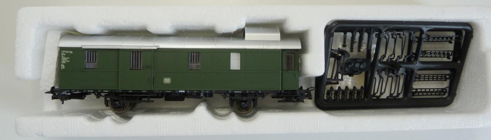 Gebruikt Materiaal Overige Merken 74322.1 Sachsenmodelle DB bagagewagen, in goede staat, in doos
