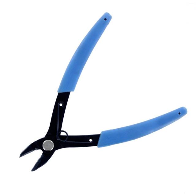 HobbyTime Tools 1303 ECONOMY MODEL CUTTER FOR SPRUE AND PLASTIC