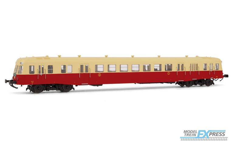 Jouef 2359S SNCF, diesel railcar class X 2400 without smoke deflectors in beige/red livery, X 2450, Depot Marseille, period III, with DCC-sounddecoder