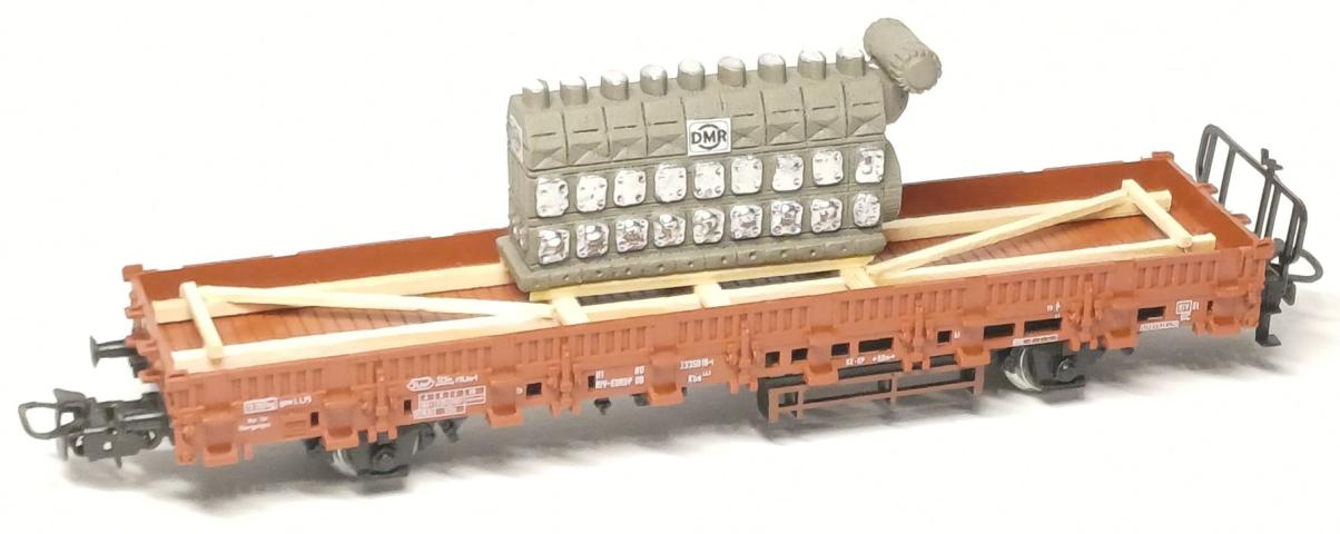 Loewe Wagonladingen 2575 Belading scheepsdieselmotor DMR Rostock, 140 mm