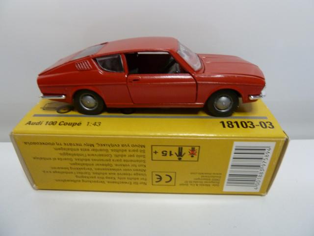 Marklin gebruikt materiaal 18103-03R Audi 100 Coupé rood, in goede staat, in doos