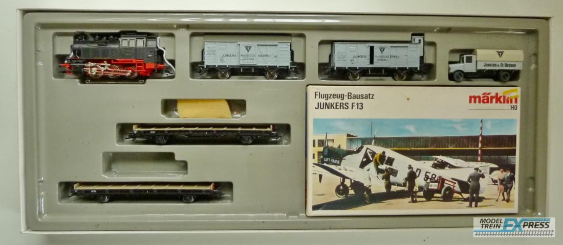 Marklin gebruikt materiaal 2866 Marklin DRG goederentrein "Junkers" met BR 80, lok omgebouwd naar hoogvermogen digitaal 6090, vliegtuigbouwpakket nog ongebouwd in doos
