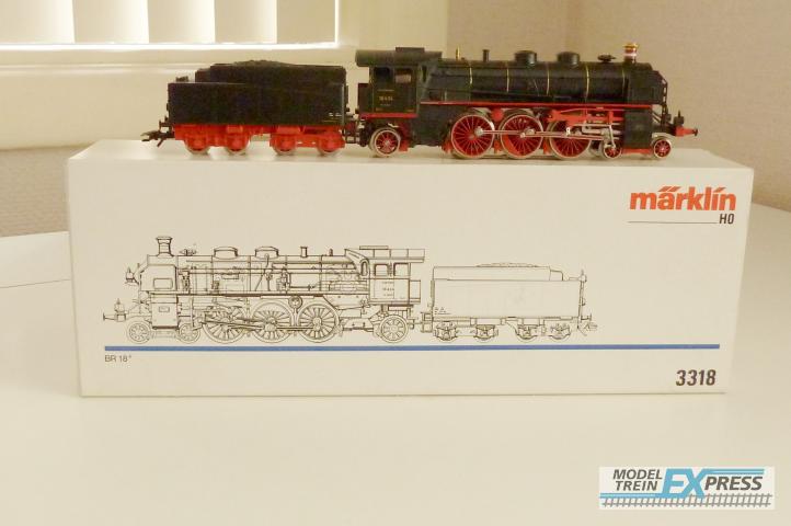 Marklin gebruikt materiaal 3318 Stoomlok BR 18 NR 18 434 digitaal met hoogvermogen motor prima staat in doos