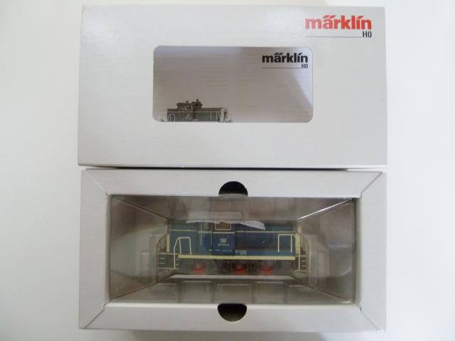 Marklin gebruikt materiaal 37616 DB rangeerloc BR 261 oceaanblauw/beige, MFX, in goede staat, in doos