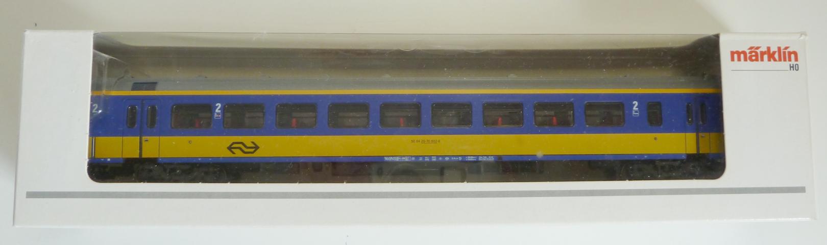 Marklin gebruikt materiaal 42645DC NS ICR rijtuig 2e klasse, met DC-assen, in goede staat, in doos