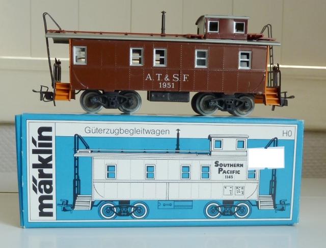 Marklin gebruikt materiaal 4570 Caboose van de USA van de A.T.S.F. in doos in goede staat