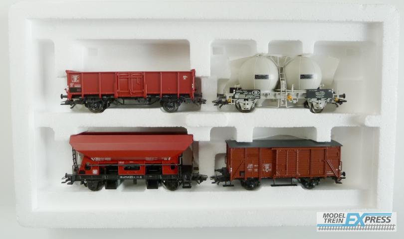 Marklin gebruikt materiaal 47888 4 verschiedene Wagen der Belgischen Staatsbahnen (NMBS/SNCB). T U 3. Güterwagen-Set. nieuw in doos.