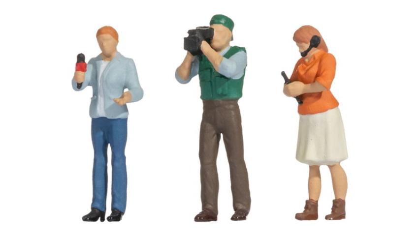 Noch 16605 Verslaggeversteam / Reporter Team Funny-Scenes (1:87)