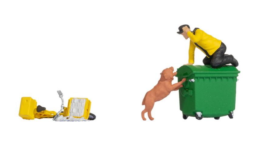 Noch 16610 Let op hond / Vorsicht Hund Funny-Scenes (1:87)