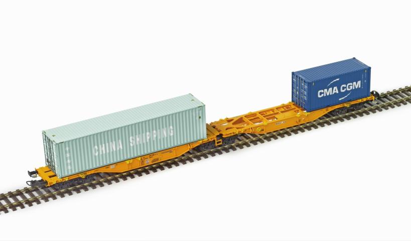PT Trains 100521 CONTINENTAL RAIL Sggmrss 38 80 4961 500-2   CHINA SHIPPING 40' HC CCLU6735870 + CMA CGM 20' DV CMAU1124124