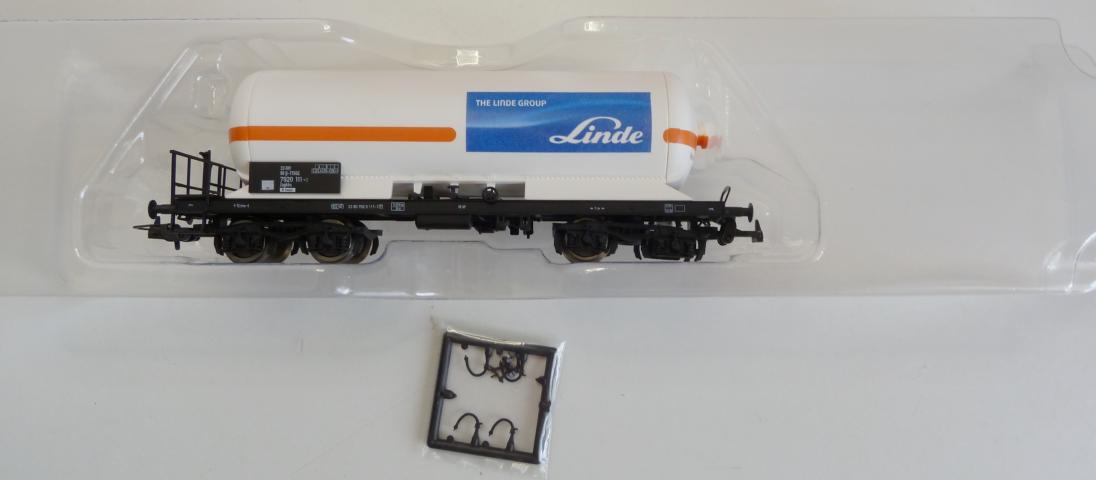 Piko gebruikt materiaal 54530 4-assige drukgasketelwagen "Linde", in goede staat, in doos