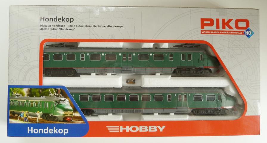 Piko gebruikt materiaal 57521 NS Hondekop, groen met rode sierlijnen, nr. 324, z.g.a.n in doos
