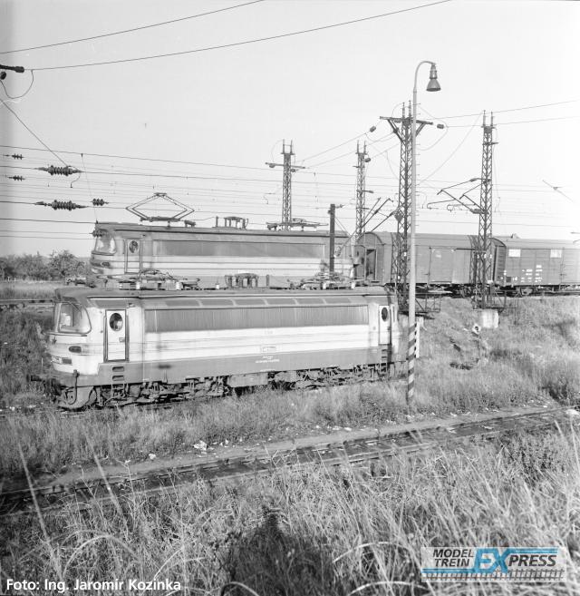 Piko 21742 ~E-Lok/Sound S489.0 CSD IV + PluX22 Dec.